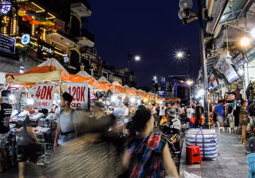 Dinh Cau Night Market